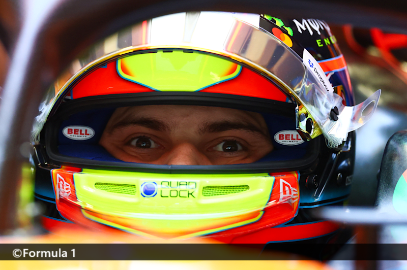 McLaren Continue Momentum in Scorching Conditions