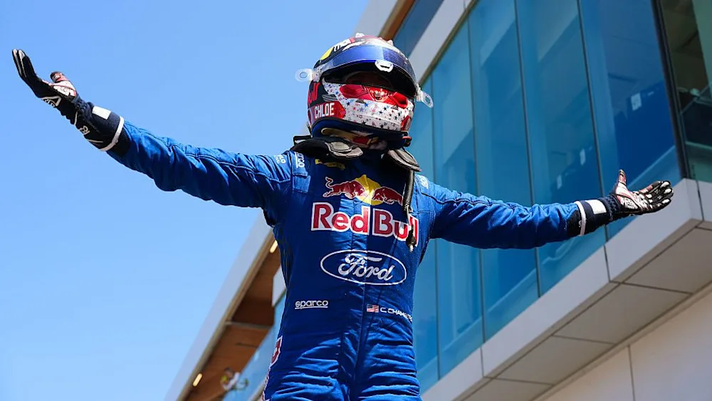 Calm in the Chaos: Chambers Claims First F1 Academy Win of 2025