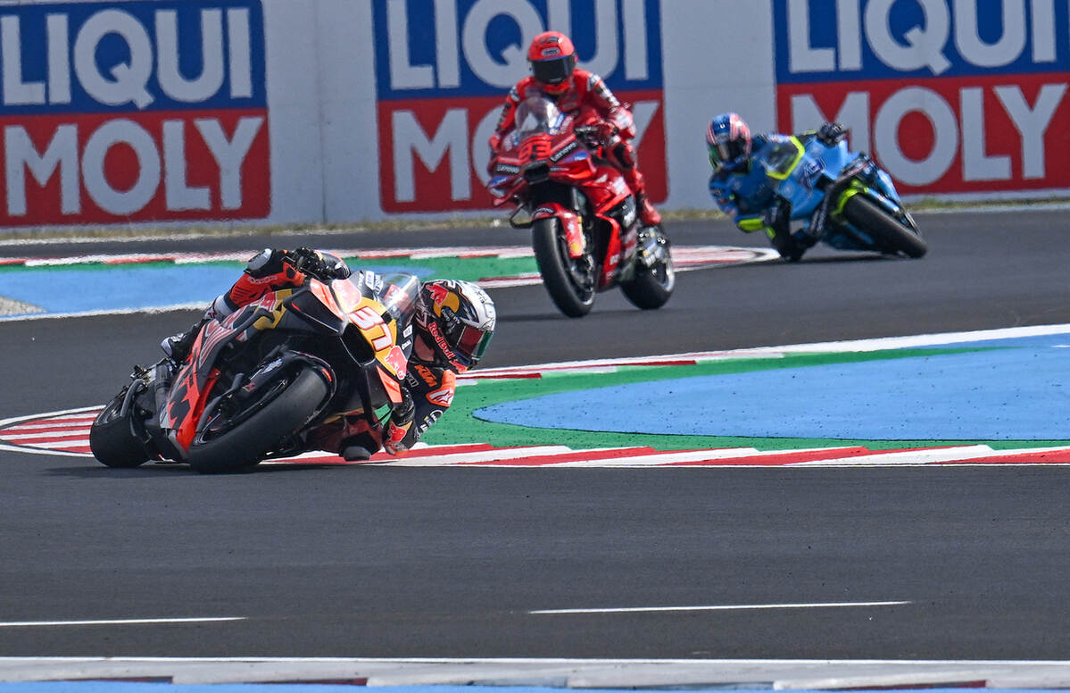 Márquez Leads the Group in FP2 around Hungary