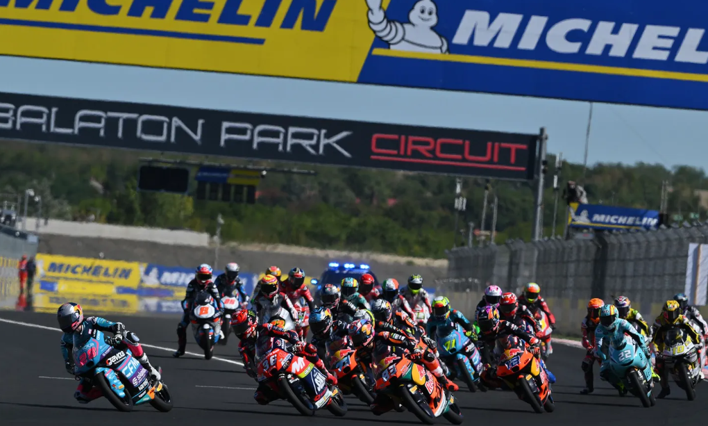 Quiles Wins a Thrilling Hungary GP in Moto3
