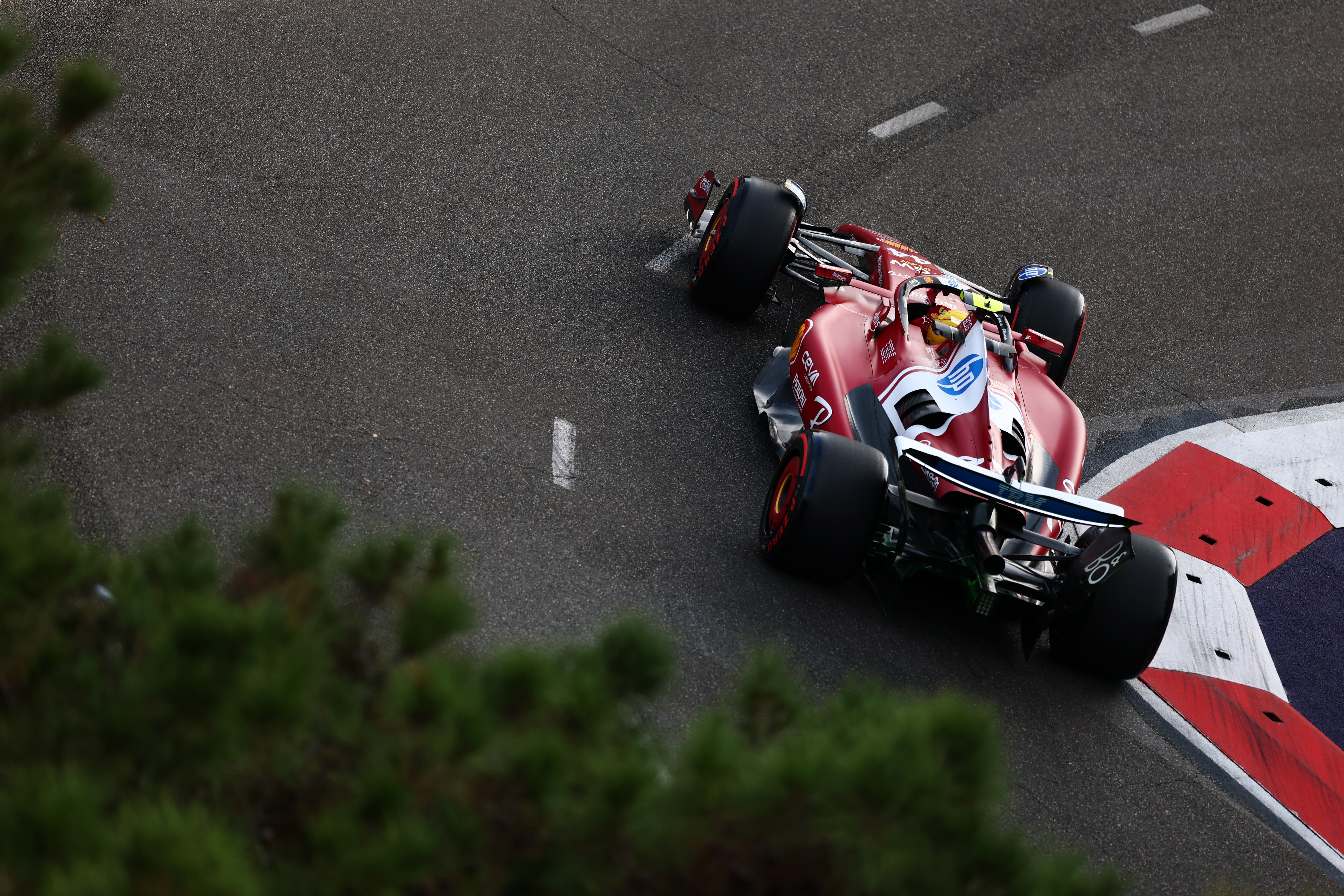 Hamilton leads a Ferrari 1-2 in Free Practice 2