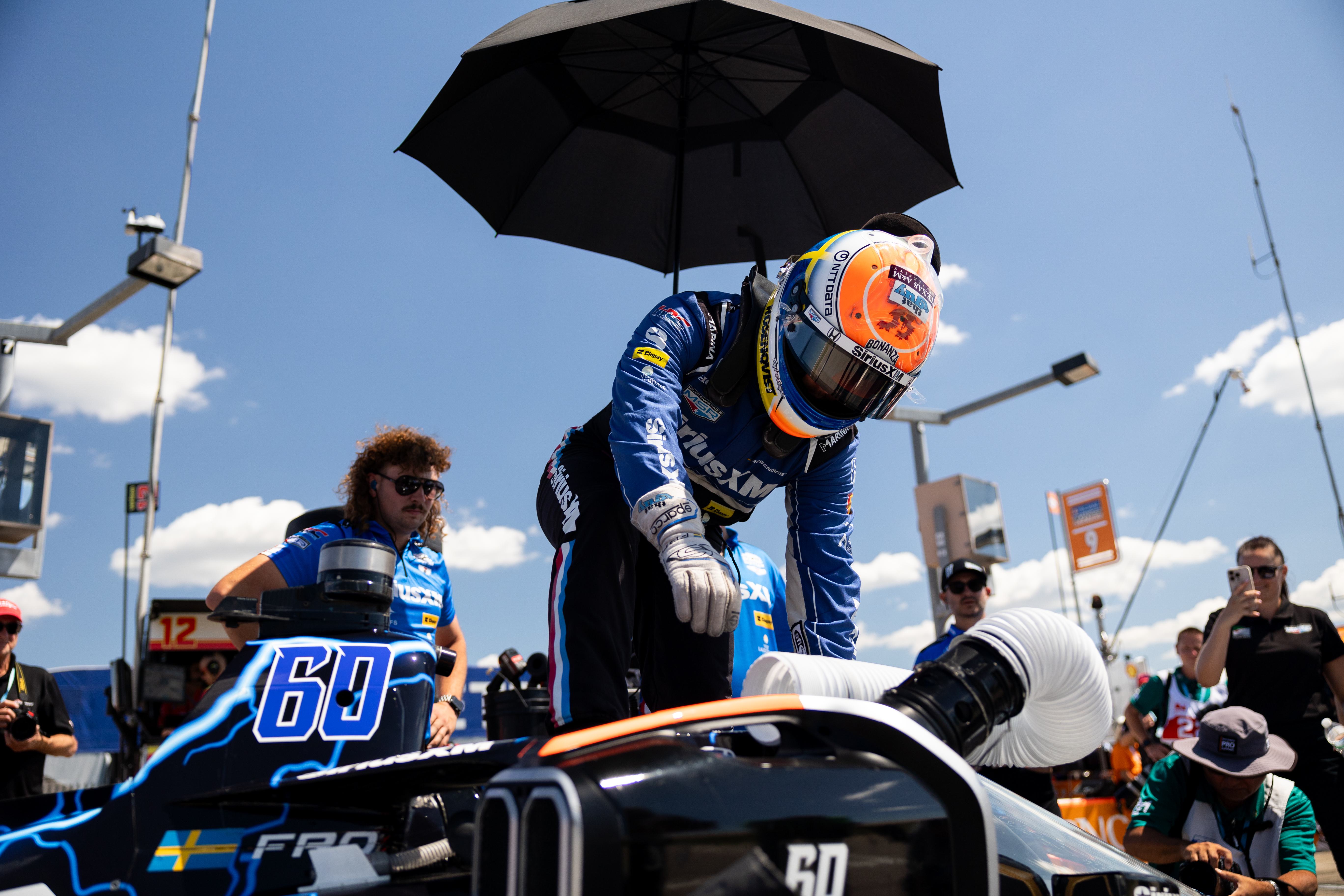 Felix Rosenqvist getting into the car ahead of the Nashville race.