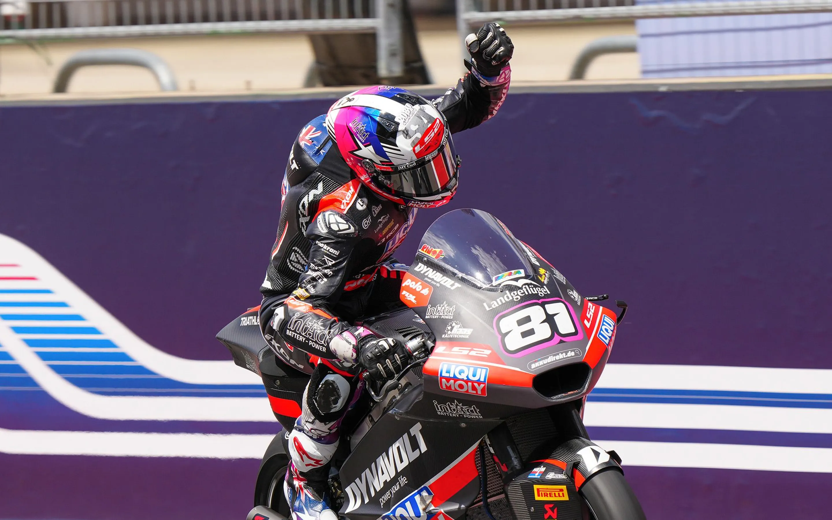 Senna Agius crossing the line at COTA to take a third Moto2 victory