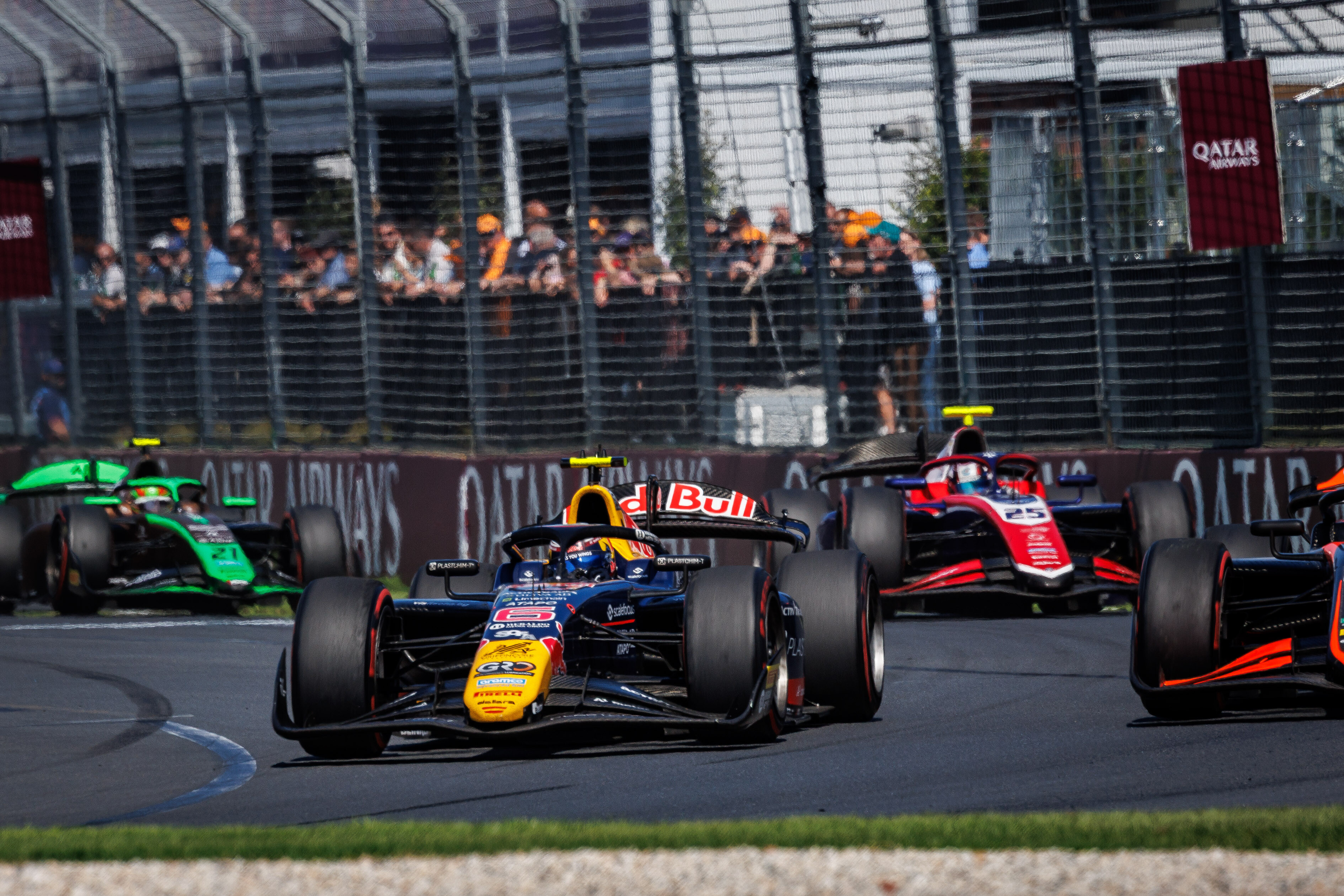 Nikola Tsolov wins the first race of the Formula 2 season