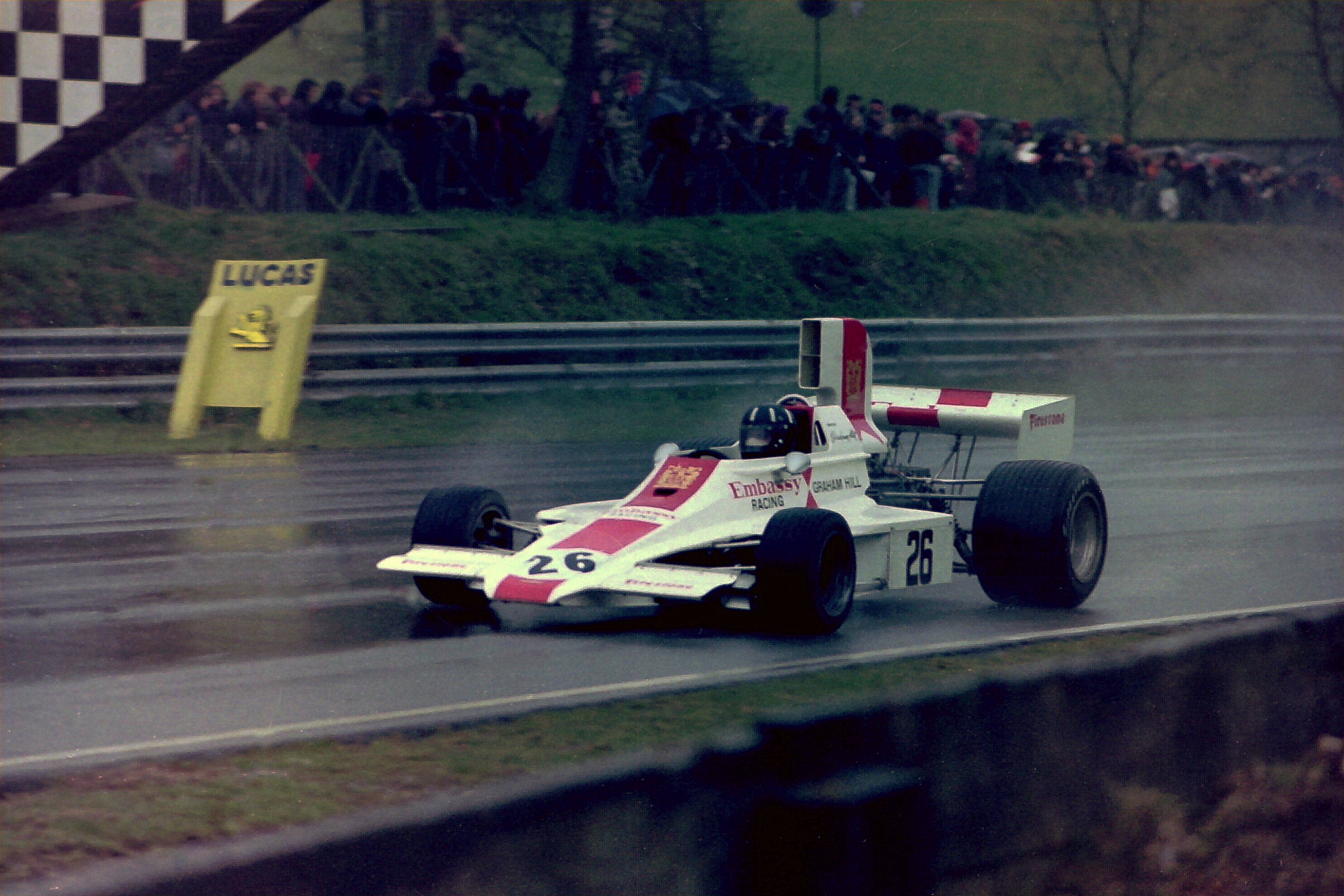 Graham Hill - Lola T370 approaches Druids Hill Bend at the 1974 Race of Champions
