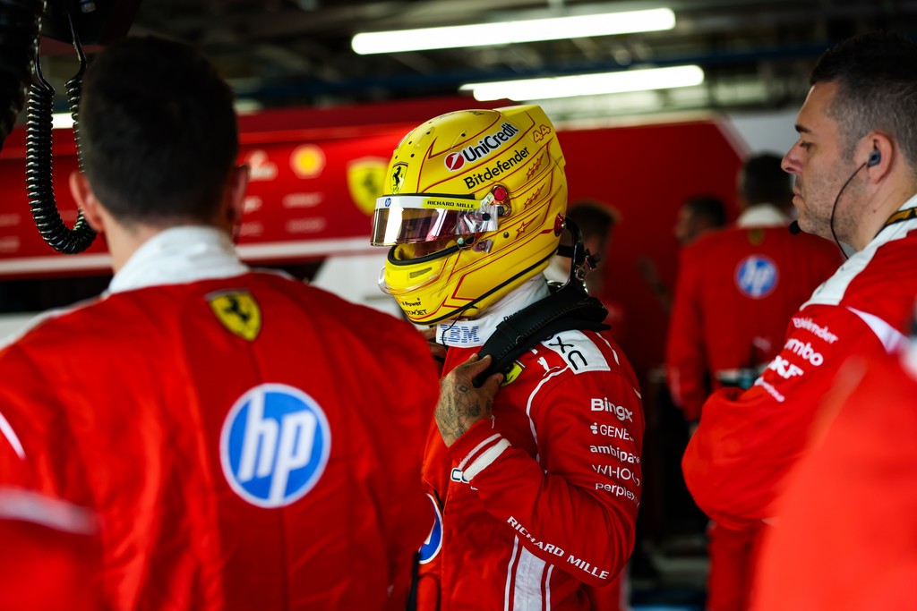 Hamilton Goes Fastest in Free Practice 2
