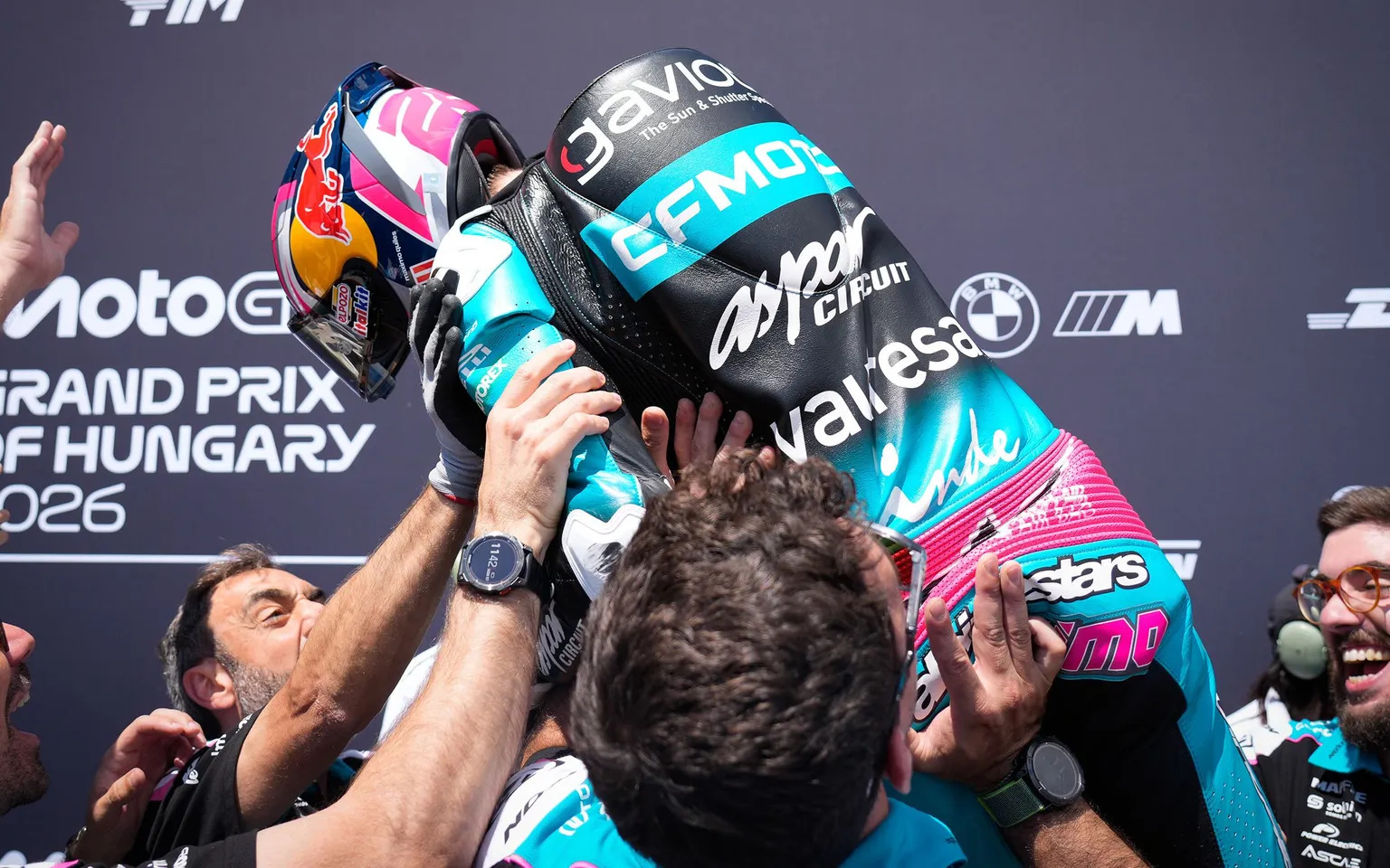 Quiles Wins After Dramatic Moto3 Race Finish in Hungary