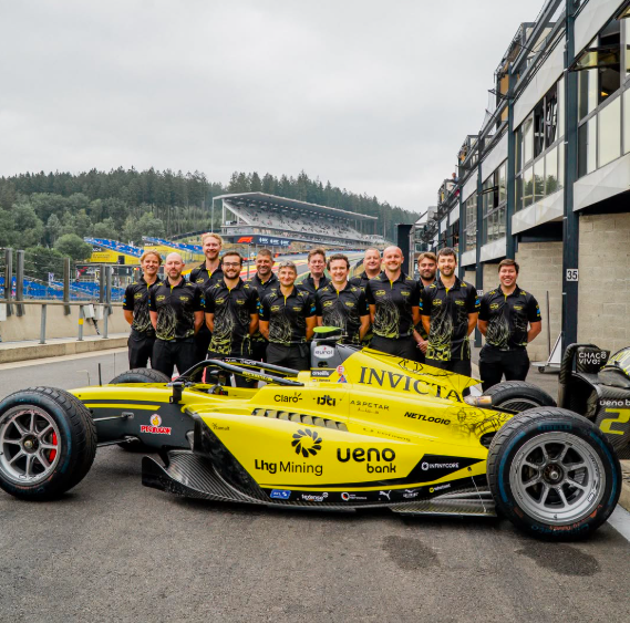 Joshua Dürksen for a second win at Spa-Francorchamps