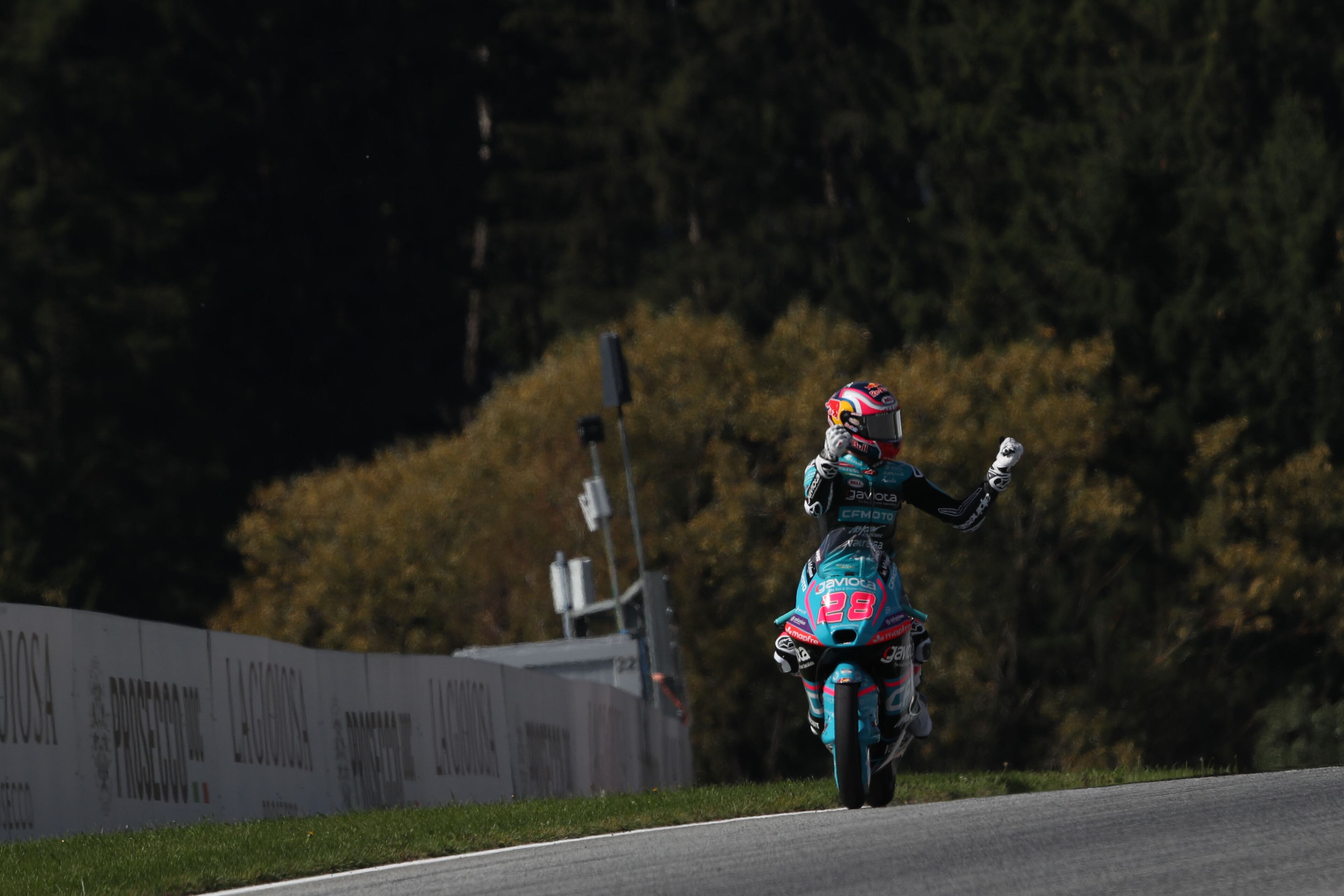 Máximo Quiles celebrating victory at the Red Bull Ring, Austria